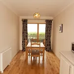 Assaroe Falls Apartman