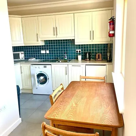 Assaroe Falls アパート *