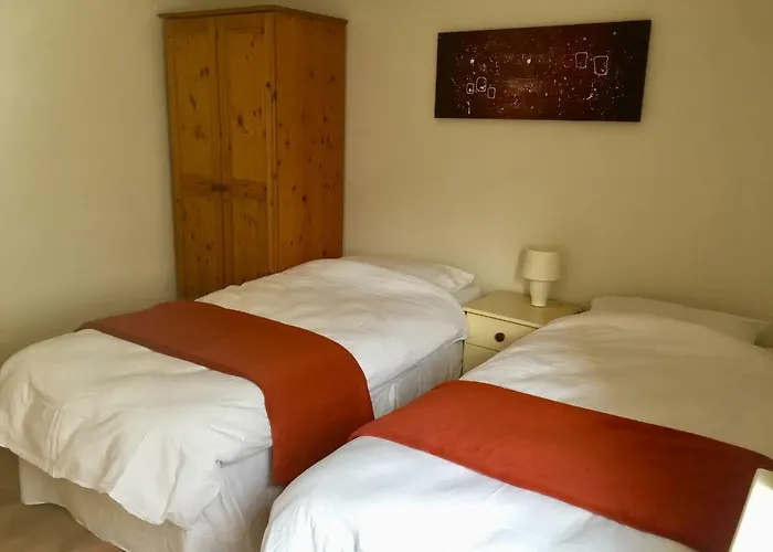 Assaroe Falls Apartman *